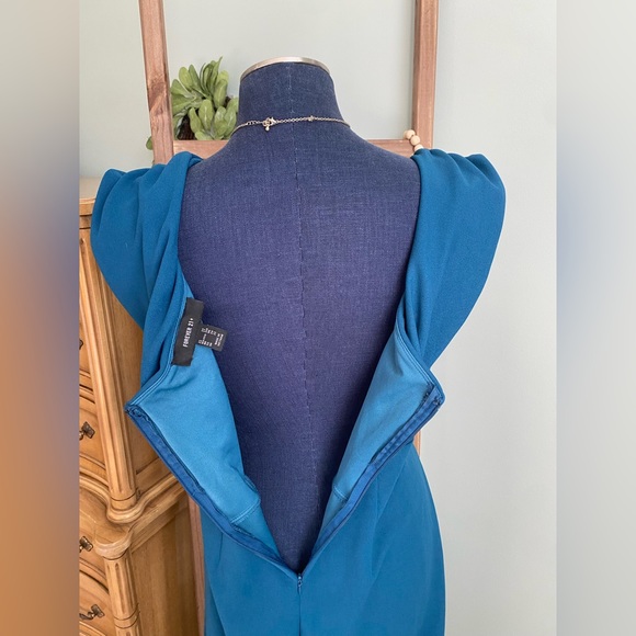 Forever 21+ Blue Green Teal Split Leg Off the Shoulder Jumpsuit Size 2x - Picture 6 of 7